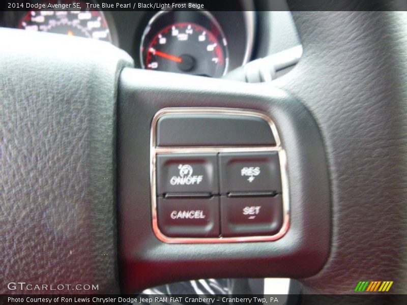 True Blue Pearl / Black/Light Frost Beige 2014 Dodge Avenger SE
