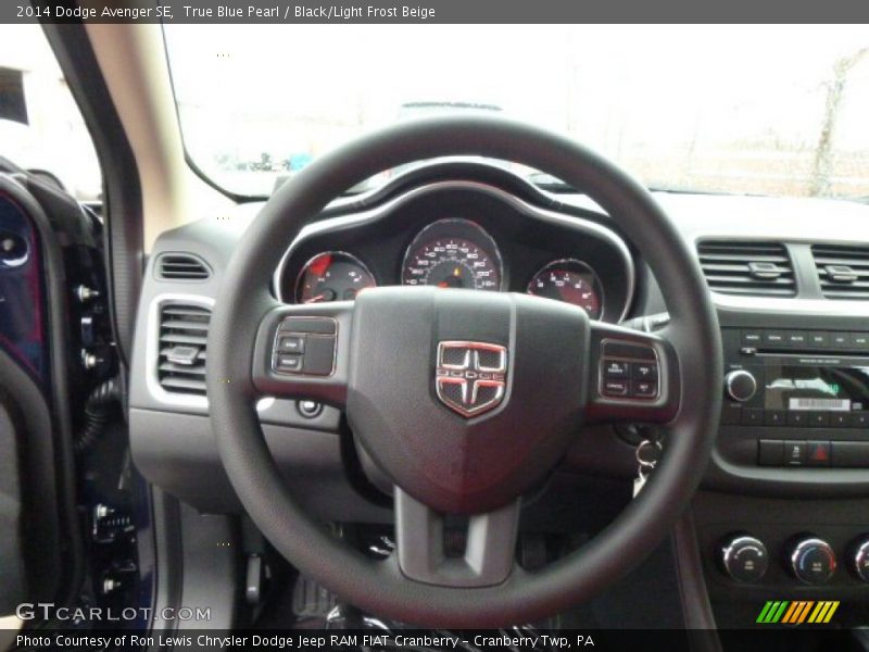 True Blue Pearl / Black/Light Frost Beige 2014 Dodge Avenger SE