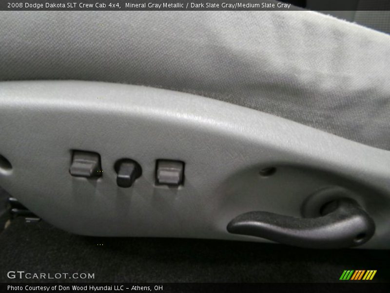 Mineral Gray Metallic / Dark Slate Gray/Medium Slate Gray 2008 Dodge Dakota SLT Crew Cab 4x4
