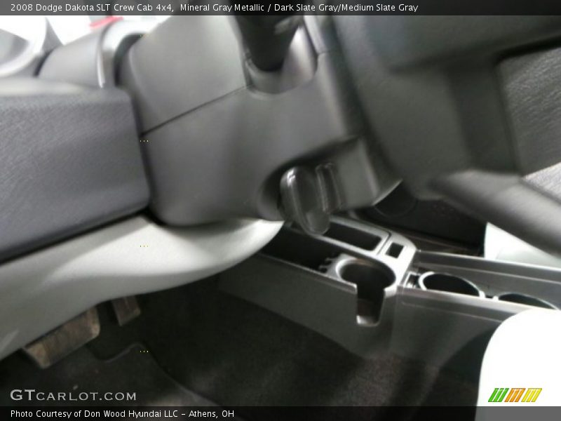 Mineral Gray Metallic / Dark Slate Gray/Medium Slate Gray 2008 Dodge Dakota SLT Crew Cab 4x4