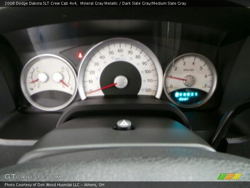 Mineral Gray Metallic / Dark Slate Gray/Medium Slate Gray 2008 Dodge Dakota SLT Crew Cab 4x4