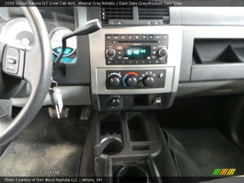 Mineral Gray Metallic / Dark Slate Gray/Medium Slate Gray 2008 Dodge Dakota SLT Crew Cab 4x4