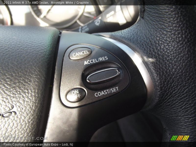 Moonlight White / Graphite 2011 Infiniti M 37x AWD Sedan