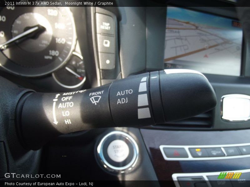 Moonlight White / Graphite 2011 Infiniti M 37x AWD Sedan