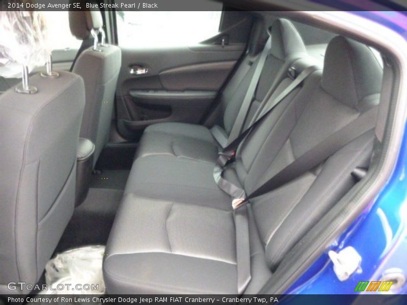Blue Streak Pearl / Black 2014 Dodge Avenger SE
