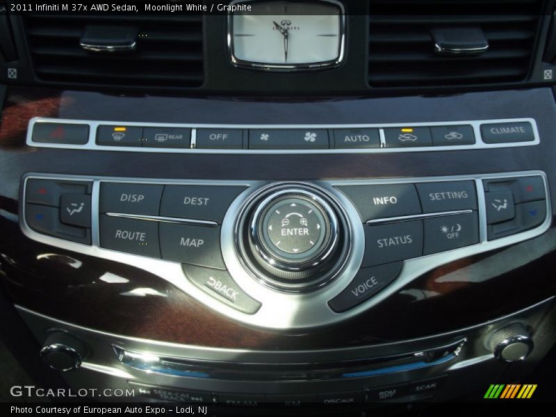 Moonlight White / Graphite 2011 Infiniti M 37x AWD Sedan