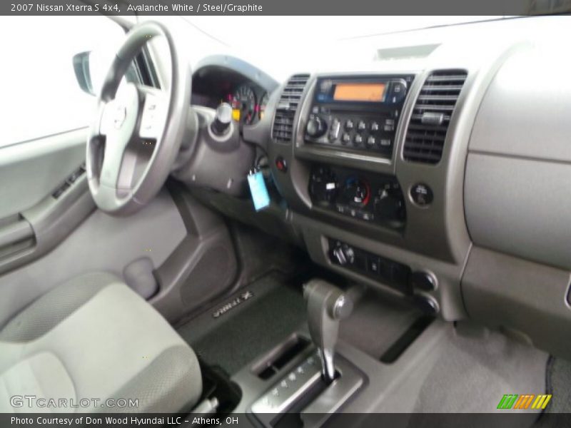 Avalanche White / Steel/Graphite 2007 Nissan Xterra S 4x4
