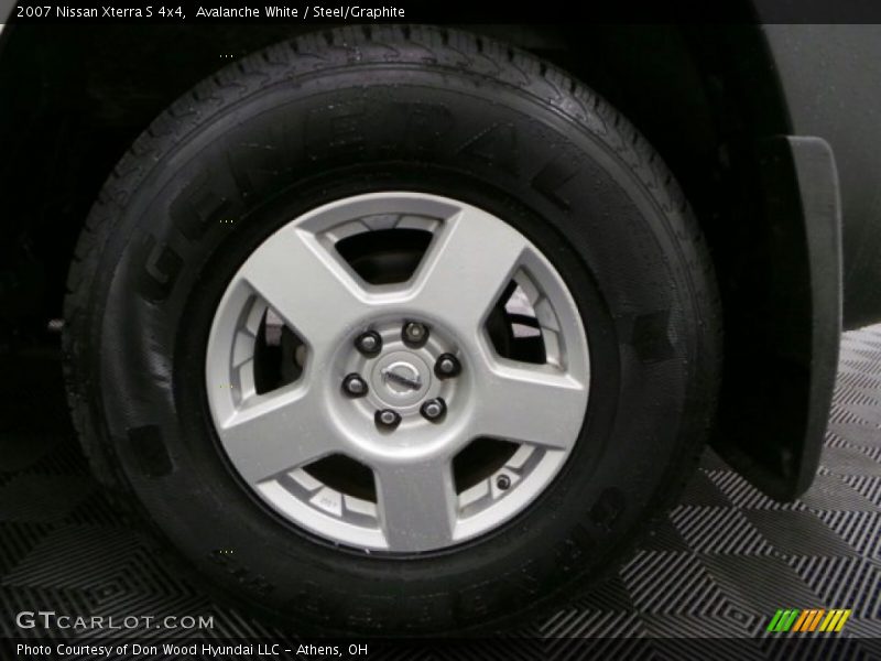 Avalanche White / Steel/Graphite 2007 Nissan Xterra S 4x4