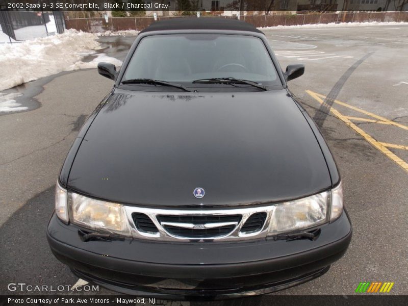 Black / Charcoal Gray 2002 Saab 9-3 SE Convertible