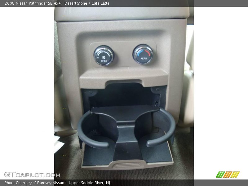 Desert Stone / Cafe Latte 2008 Nissan Pathfinder SE 4x4