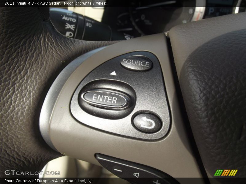 Moonlight White / Wheat 2011 Infiniti M 37x AWD Sedan