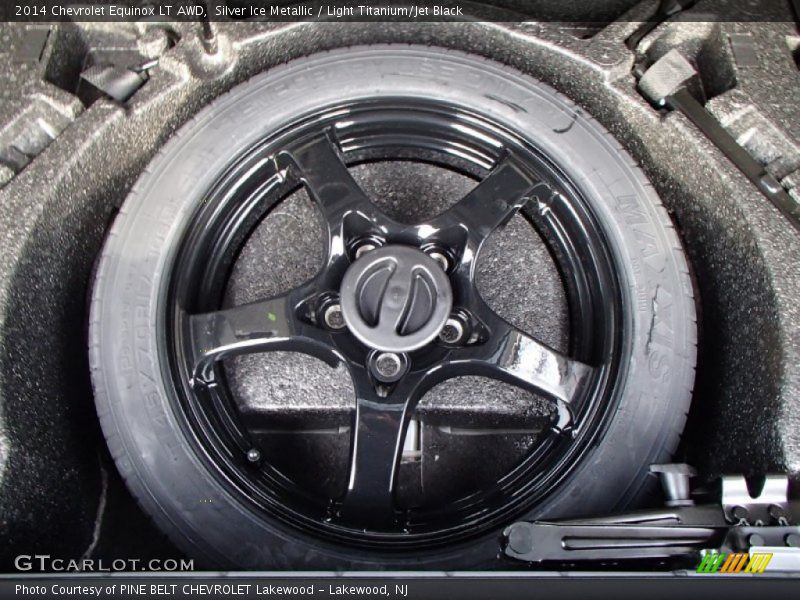 Silver Ice Metallic / Light Titanium/Jet Black 2014 Chevrolet Equinox LT AWD