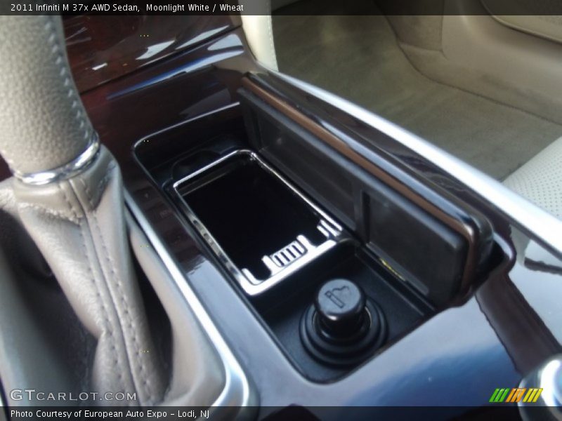 Moonlight White / Wheat 2011 Infiniti M 37x AWD Sedan