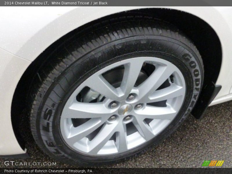 White Diamond Tricoat / Jet Black 2014 Chevrolet Malibu LT