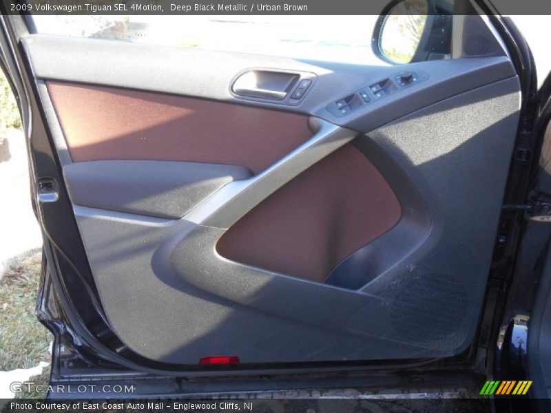 Deep Black Metallic / Urban Brown 2009 Volkswagen Tiguan SEL 4Motion