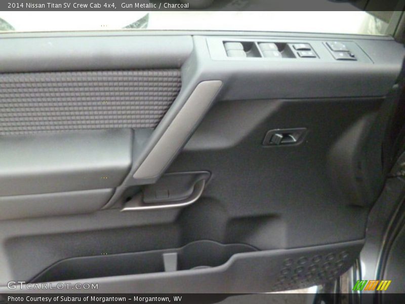 Gun Metallic / Charcoal 2014 Nissan Titan SV Crew Cab 4x4