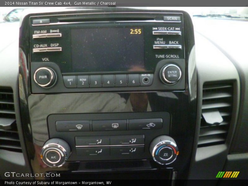 Gun Metallic / Charcoal 2014 Nissan Titan SV Crew Cab 4x4