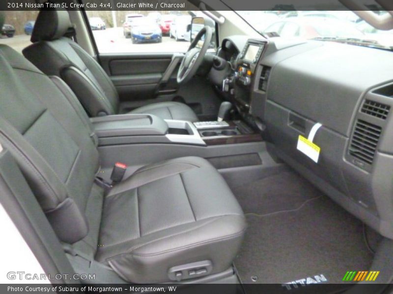 Front Seat of 2014 Titan SL Crew Cab 4x4