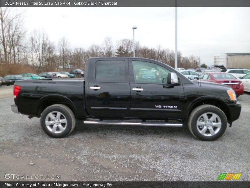  2014 Titan SL Crew Cab 4x4 Galaxy Black