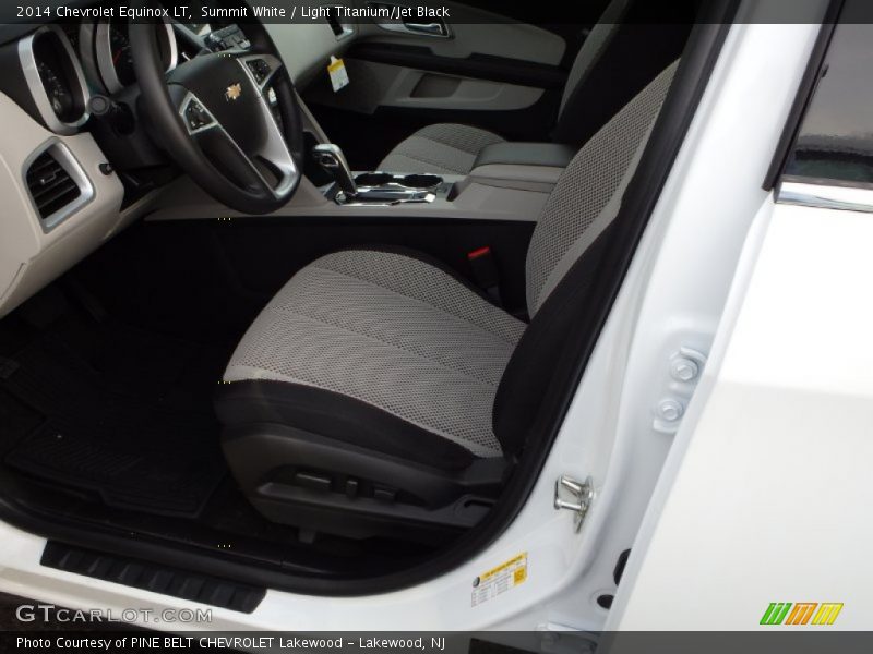 Summit White / Light Titanium/Jet Black 2014 Chevrolet Equinox LT