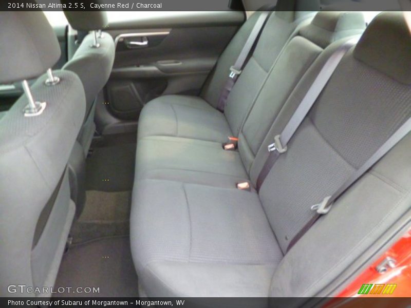 Cayenne Red / Charcoal 2014 Nissan Altima 2.5 S