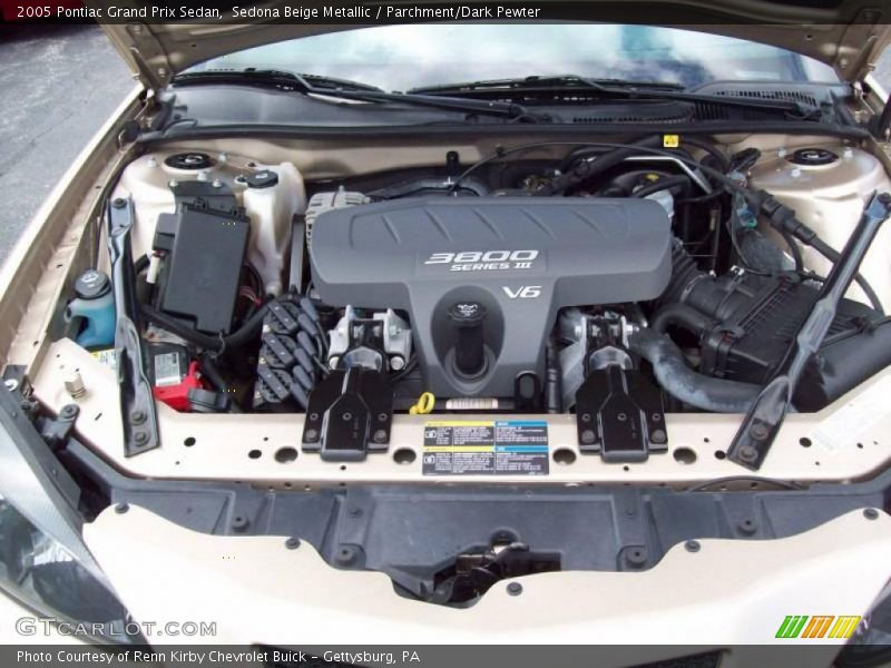 Sedona Beige Metallic / Parchment/Dark Pewter 2005 Pontiac Grand Prix Sedan
