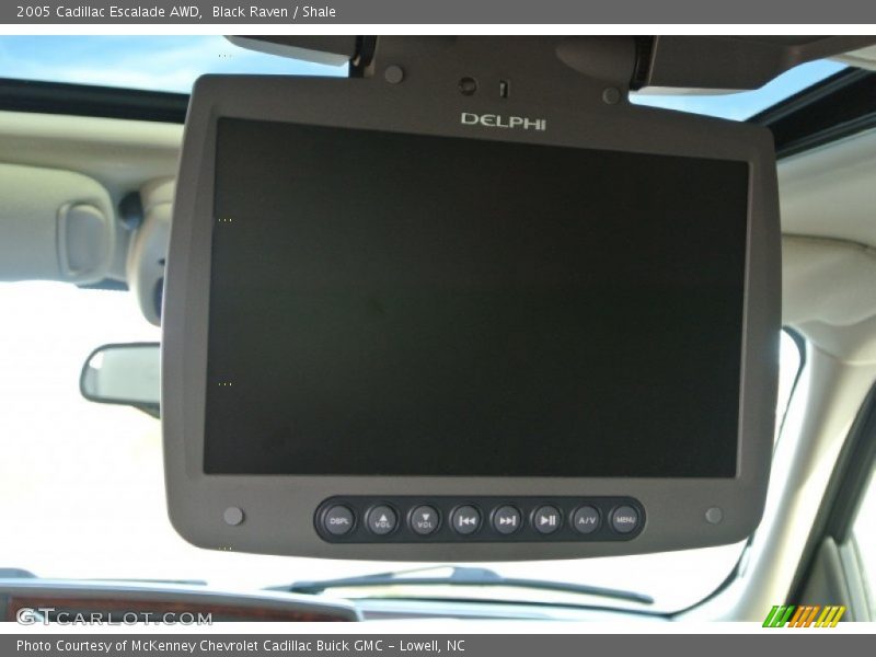 Black Raven / Shale 2005 Cadillac Escalade AWD