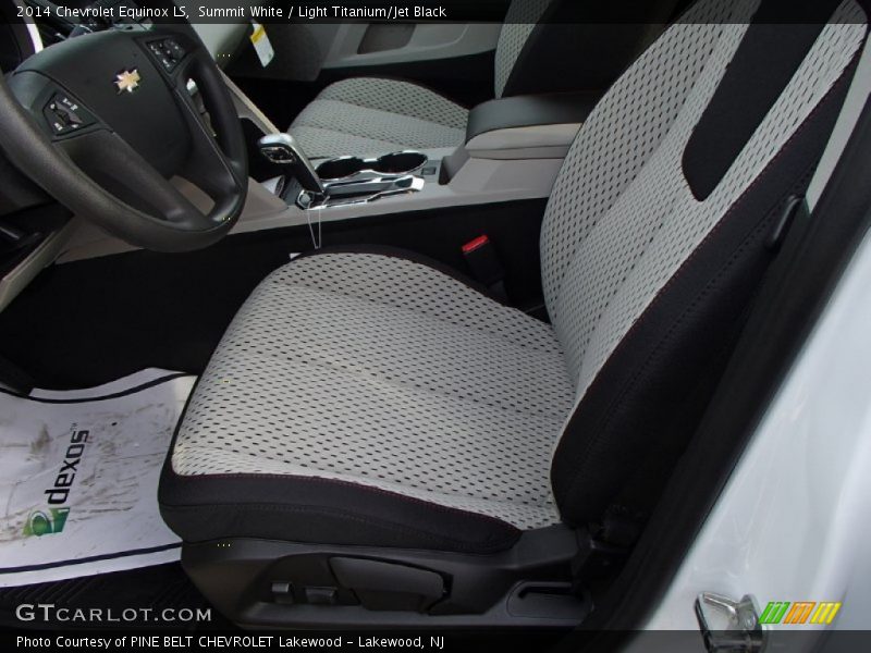 Summit White / Light Titanium/Jet Black 2014 Chevrolet Equinox LS