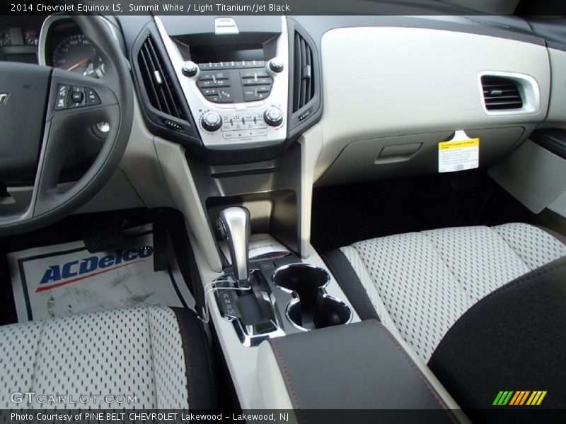 Summit White / Light Titanium/Jet Black 2014 Chevrolet Equinox LS