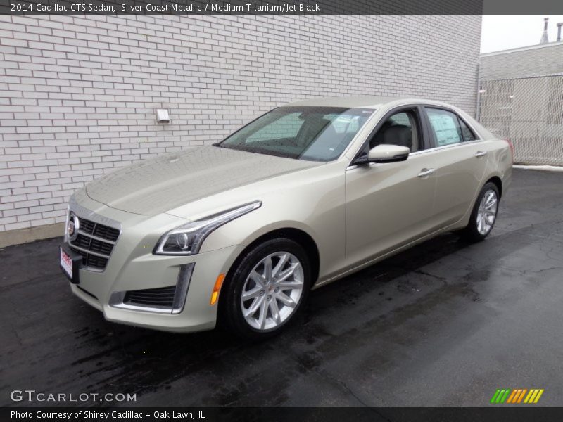 Front 3/4 View of 2014 CTS Sedan