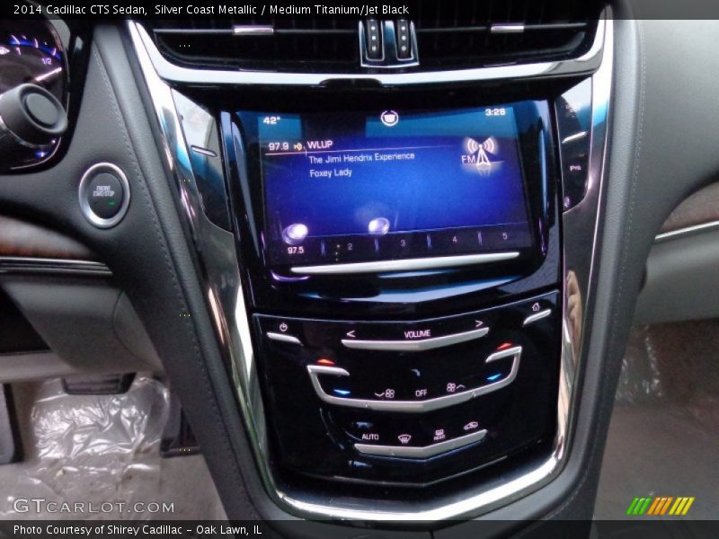 Controls of 2014 CTS Sedan