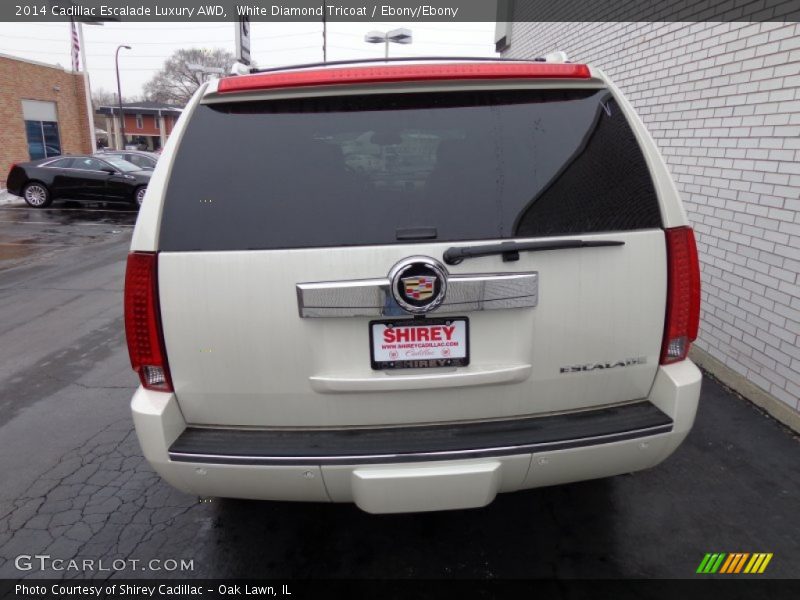 White Diamond Tricoat / Ebony/Ebony 2014 Cadillac Escalade Luxury AWD