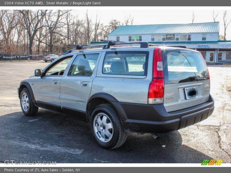 Silver Metallic / Beige/Light Sand 2004 Volvo XC70 AWD