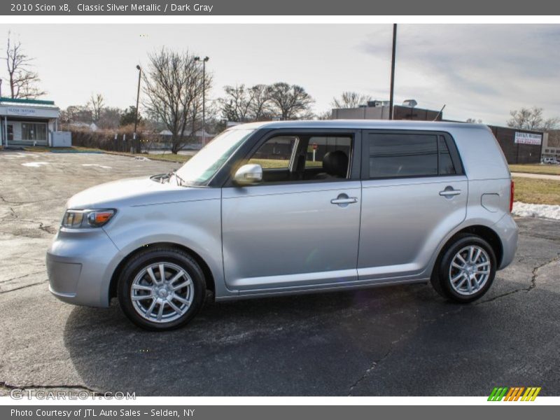 Classic Silver Metallic / Dark Gray 2010 Scion xB