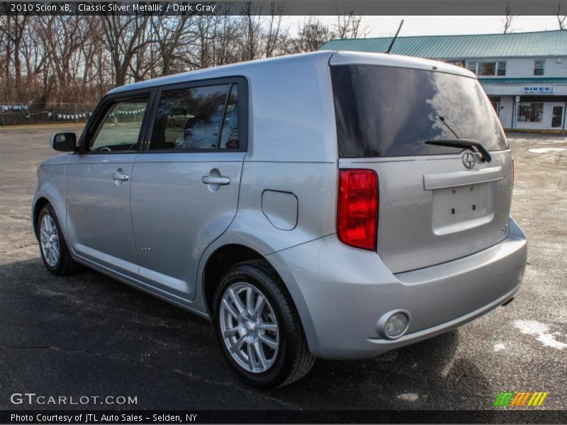 Classic Silver Metallic / Dark Gray 2010 Scion xB