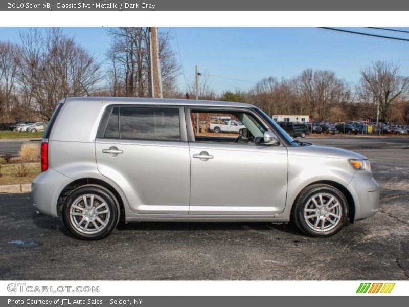 Classic Silver Metallic / Dark Gray 2010 Scion xB