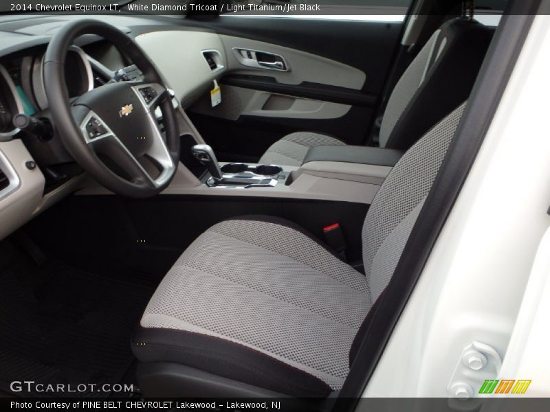 White Diamond Tricoat / Light Titanium/Jet Black 2014 Chevrolet Equinox LT
