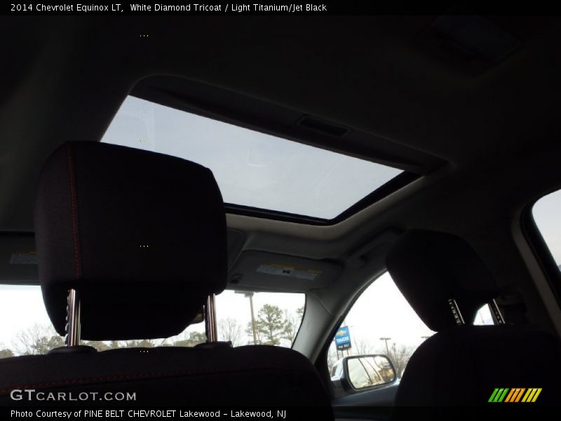 White Diamond Tricoat / Light Titanium/Jet Black 2014 Chevrolet Equinox LT