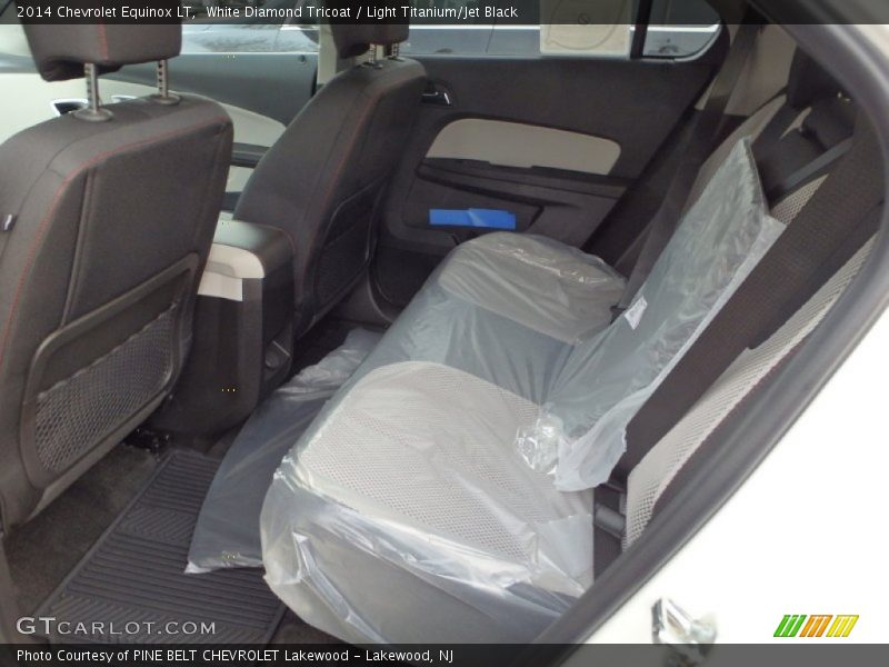 White Diamond Tricoat / Light Titanium/Jet Black 2014 Chevrolet Equinox LT