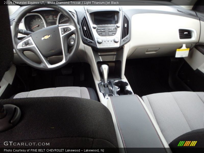 White Diamond Tricoat / Light Titanium/Jet Black 2014 Chevrolet Equinox LT