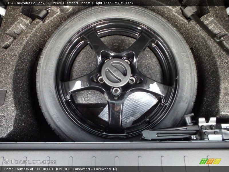 White Diamond Tricoat / Light Titanium/Jet Black 2014 Chevrolet Equinox LT