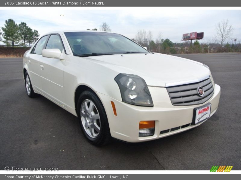 White Diamond / Light Neutral 2005 Cadillac CTS Sedan