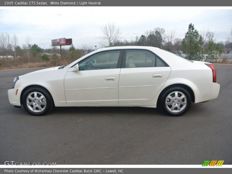 White Diamond / Light Neutral 2005 Cadillac CTS Sedan