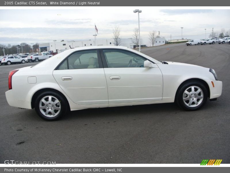 White Diamond / Light Neutral 2005 Cadillac CTS Sedan