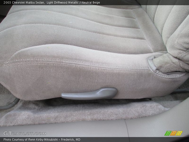 Light Driftwood Metallic / Neutral Beige 2003 Chevrolet Malibu Sedan