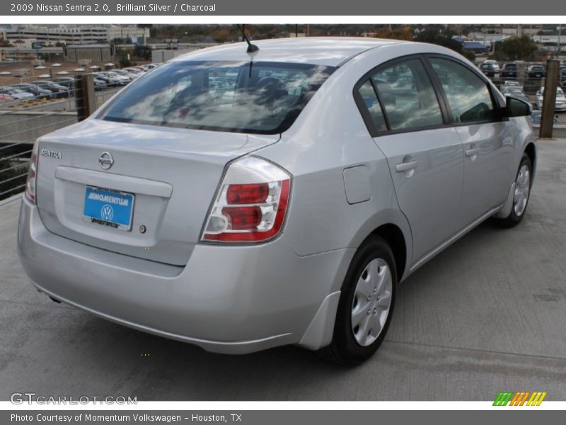 Brilliant Silver / Charcoal 2009 Nissan Sentra 2.0