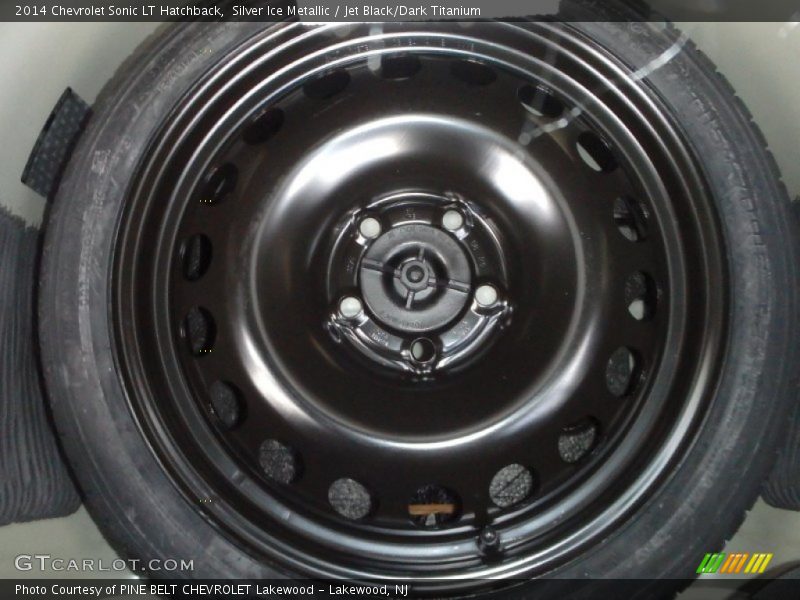Silver Ice Metallic / Jet Black/Dark Titanium 2014 Chevrolet Sonic LT Hatchback
