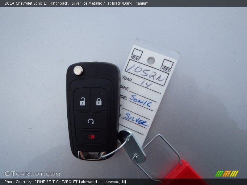 Silver Ice Metallic / Jet Black/Dark Titanium 2014 Chevrolet Sonic LT Hatchback