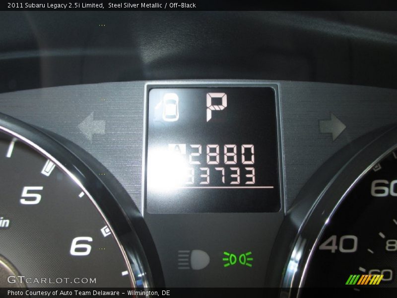 Steel Silver Metallic / Off-Black 2011 Subaru Legacy 2.5i Limited