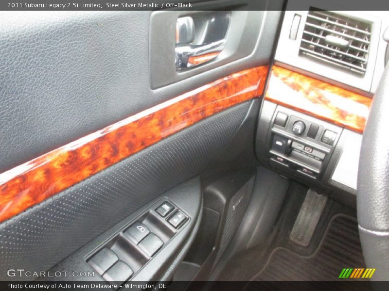 Steel Silver Metallic / Off-Black 2011 Subaru Legacy 2.5i Limited